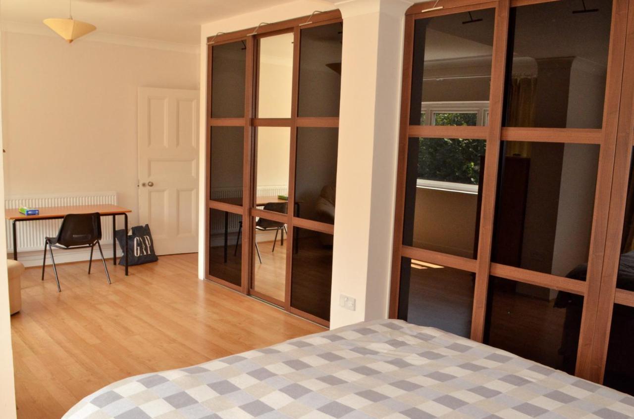 A Cozy House To Stay In Sunny Bournemouth Eksteriør bilde